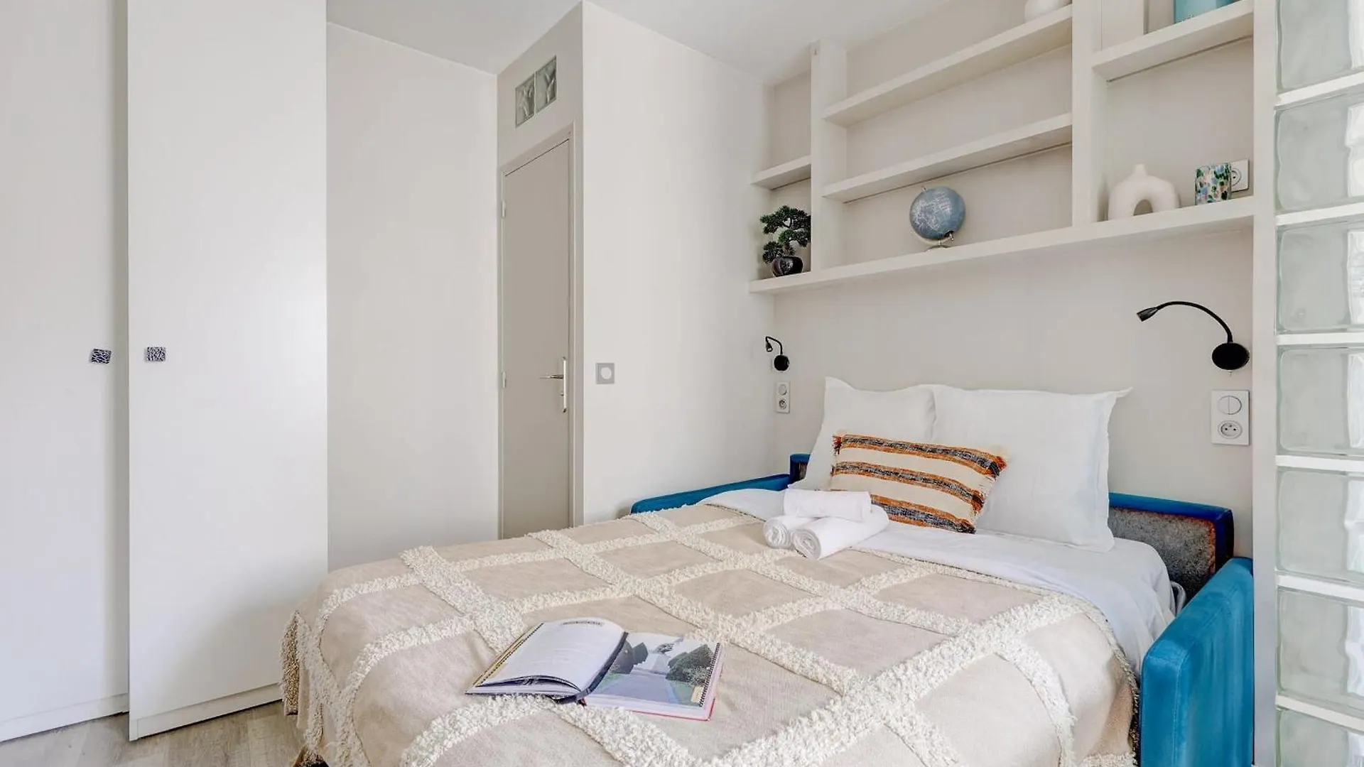 Eiffel Tower & 7th Arrondissement - Cityapartmentstay Apartment Paris